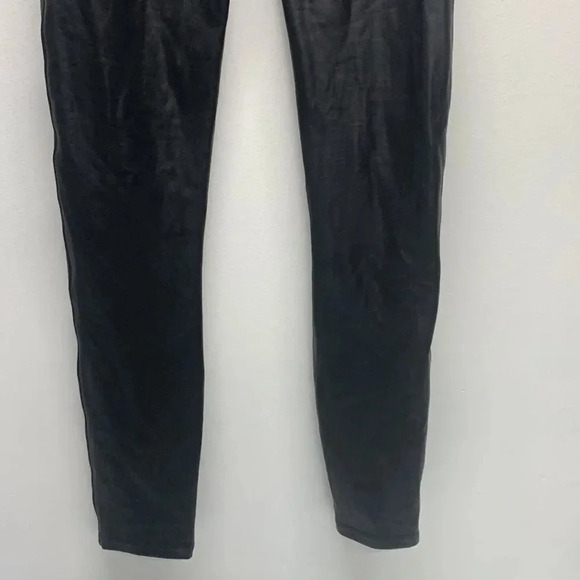 Spanx Faux Leather Moto Vegan Leggings Pants Stretch Shiny Black Size M Medium - Picture 8 of 8